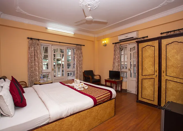 Happy Or Mudkhu Durbar 3*