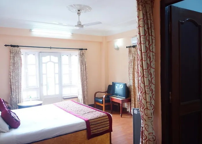 Happy Or Mudkhu Durbar Hotel