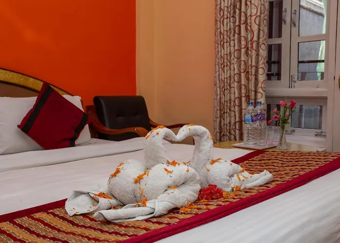 Hotel Happy Or Mudkhu Durbar 3*